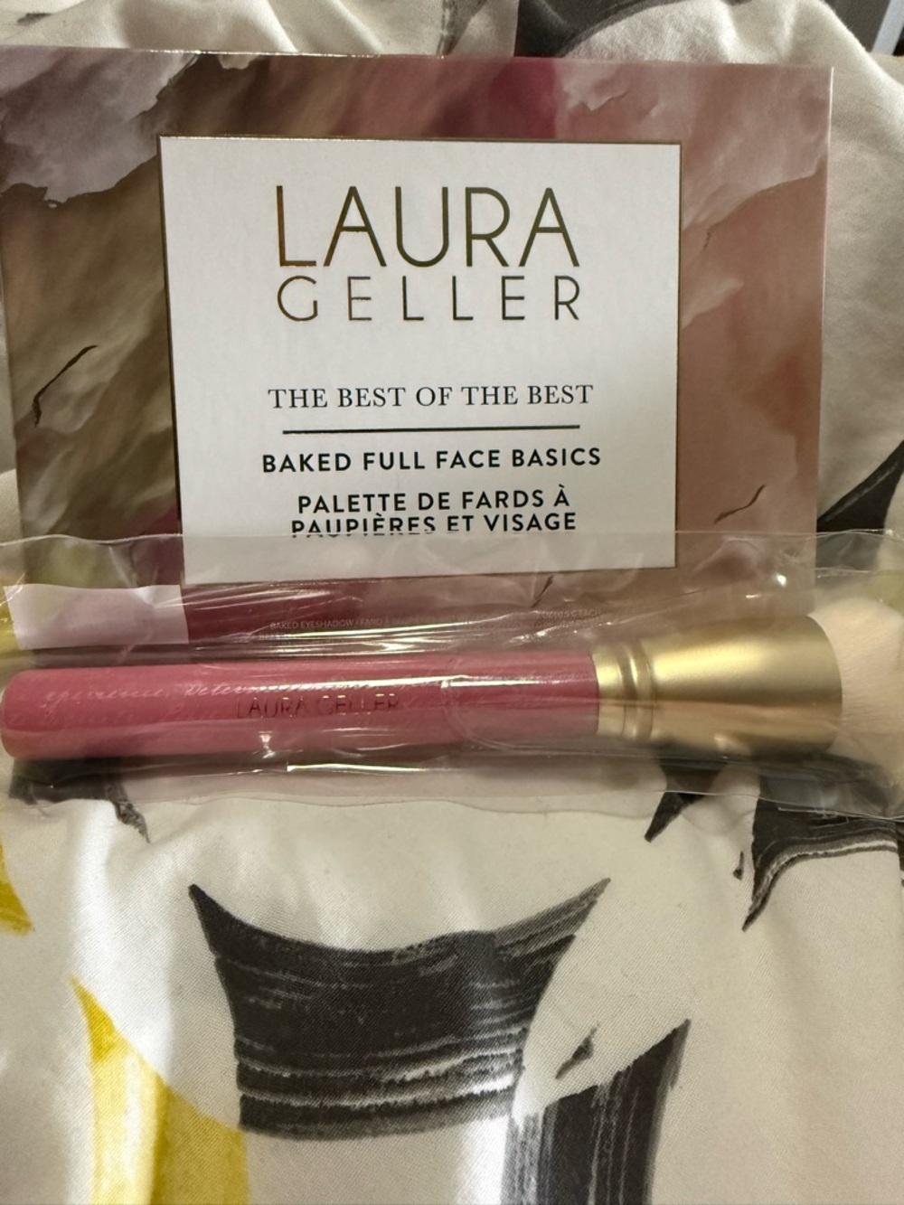 Laura Geller Best of the Best Baked Full Face Basics Palette & Blending Brush